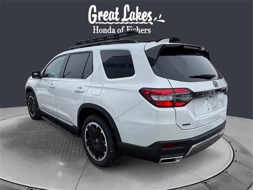 2026 Honda Pilot Touring 8-Passenger