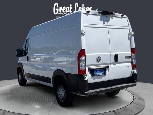 Bright White Clearcoat 2025 RAM ProMaster 2500 Tradesman