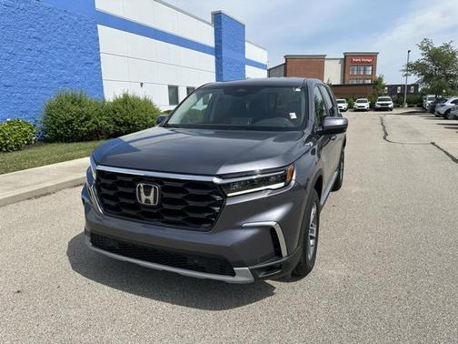 2023 Honda Pilot AWD EX-L 8 Passenger