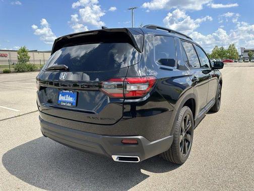 2025 Honda Pilot Black Edition