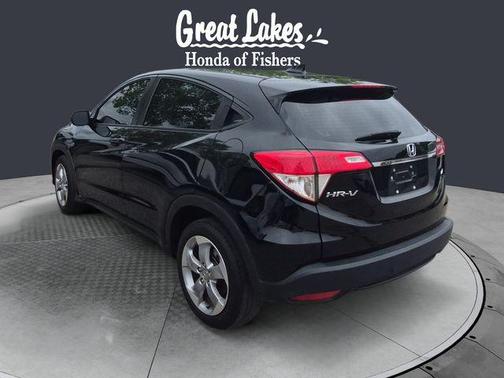 Crystal Black Pearl 2022 Honda HR-V LX