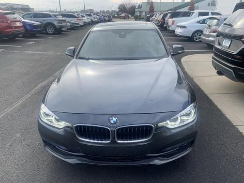 2018 BMW 330 xDrive
