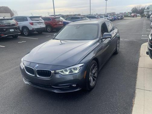 2018 BMW 330 xDrive