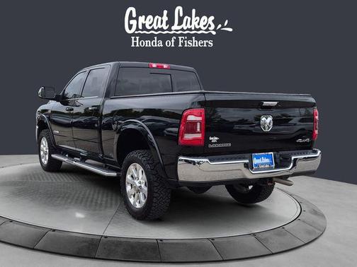 Diamond Black Crystal Pearlcoat 2022 RAM 2500 Laramie Crew Cab 4x4 6'4' Box