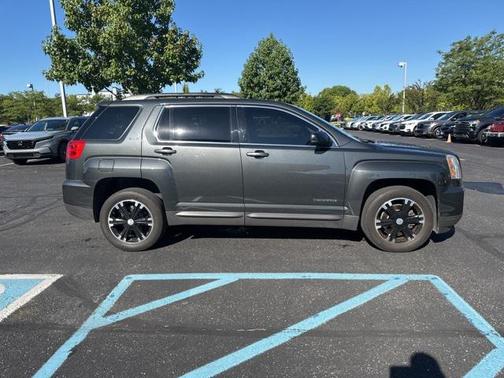 2017 GMC Terrain SLE-2