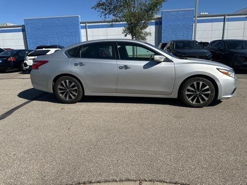 2017 Nissan Altima 2.5 SV