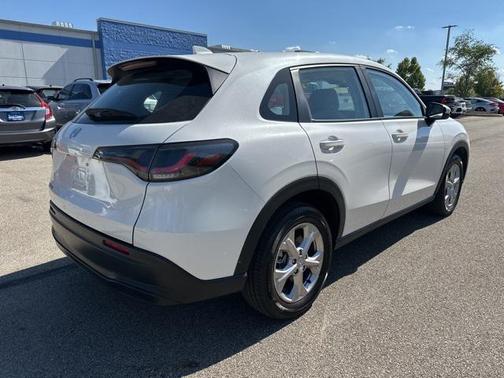 2025 Honda HR-V LX