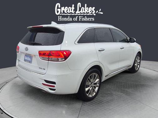 Snow White Pearl 2017 Kia Sorento SXL