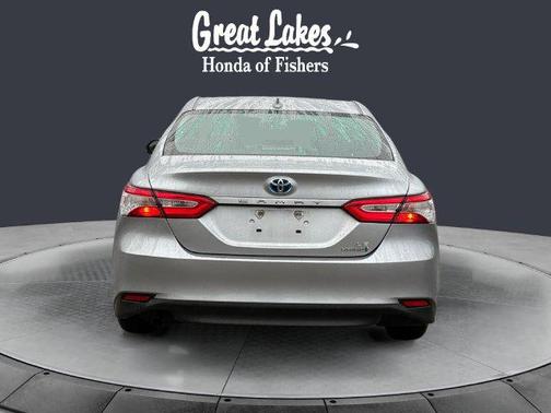 Celestial Silver Metallic 2019 Toyota Camry Hybrid LE