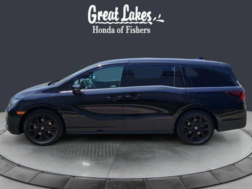 Crystal Black Pearl 2025 Honda Odyssey Sport-L