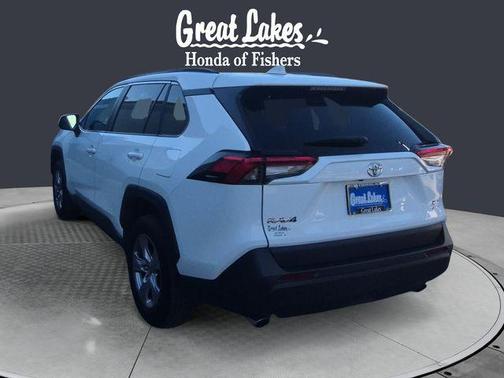 Ice Cap 2025 Toyota RAV4 XLE