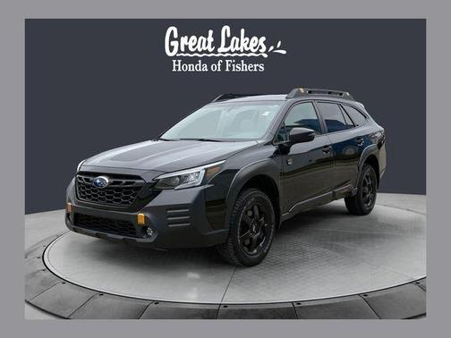 Crystal Black Silica 2022 Subaru Outback Wilderness