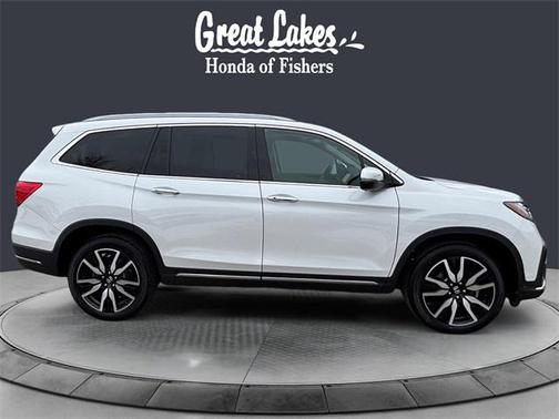 2022 Honda Pilot Touring 8-Passenger