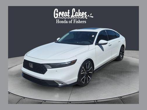 Platinum White Pearl 2024 Honda Accord Hybrid Touring
