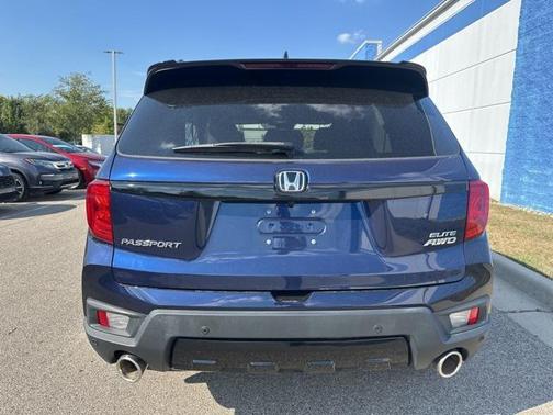 2023 Honda Passport AWD Elite