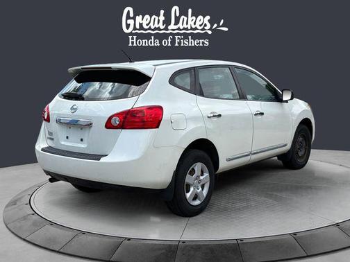 Pearl White Metallic 2013 Nissan Rogue S