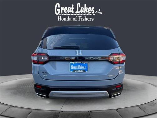 2023 Honda Pilot Touring 8-Passenger