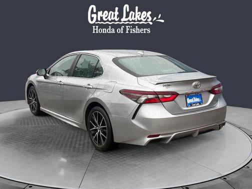 Celestial Silver Metallic 2024 Toyota Camry SE