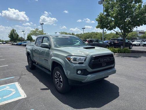 2022 Toyota Tacoma TRD Sport