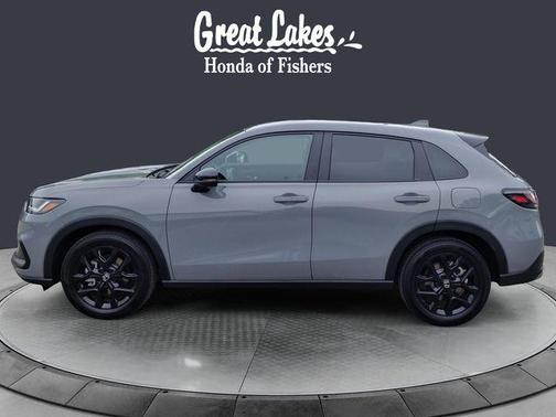 Urban Gray Pearl 2025 Honda HR-V AWD Sport