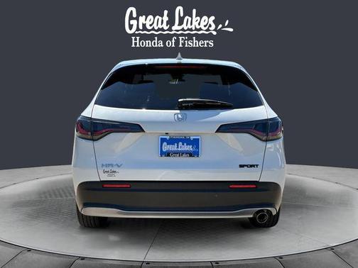 Platinum White Pearl 2024 Honda HR-V Sport