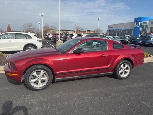 2006 Ford Mustang Base