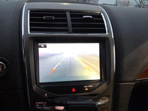 2013 Lincoln MKX Base