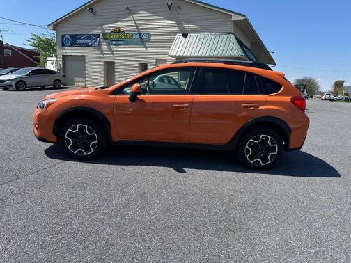 Tangerine Orange Pearl 2013 Subaru XV Crosstrek 2.0i Limited