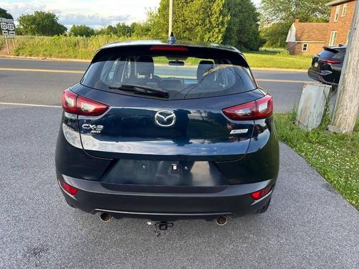 Deep Crystal Blue Mica 2017 Mazda CX-3 Sport