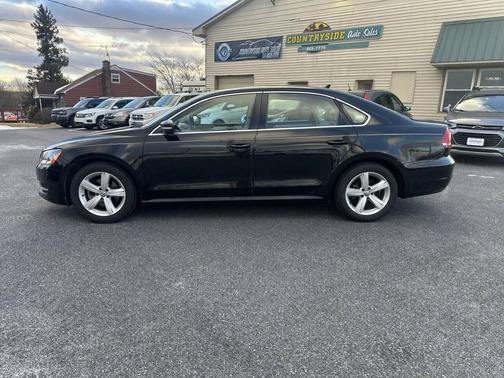 2013 Volkswagen Passat 2.5 SE
