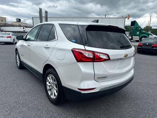Iridescent Pearl Tricoat 2018 Chevrolet Equinox LT