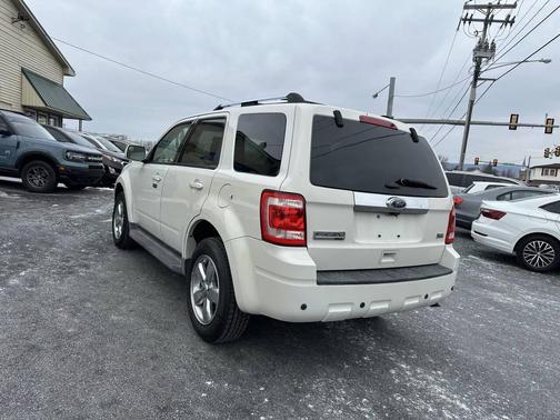 2011 Ford Escape Limited