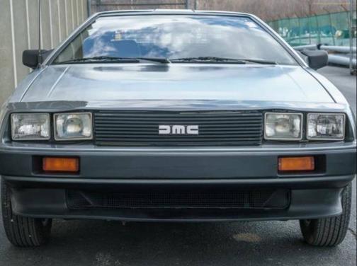 1981 Delorean DMC-12 Base 2dr Coupe