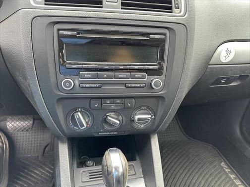 2014 Volkswagen Jetta Auto SE w/Connectivity