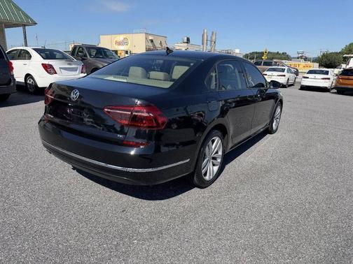 Deep Black Pearl 2019 Volkswagen Passat 2.0T Wolfsburg Edition