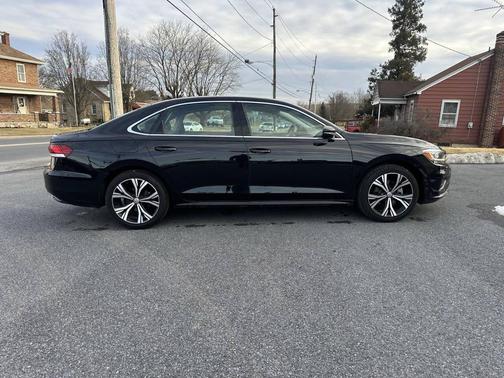 2021 Volkswagen Passat 2.0T SE