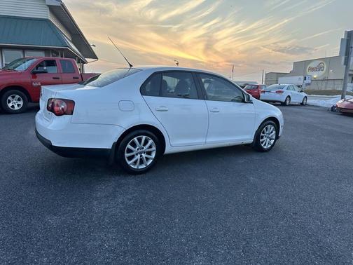 2010 Volkswagen Jetta Limited Edition