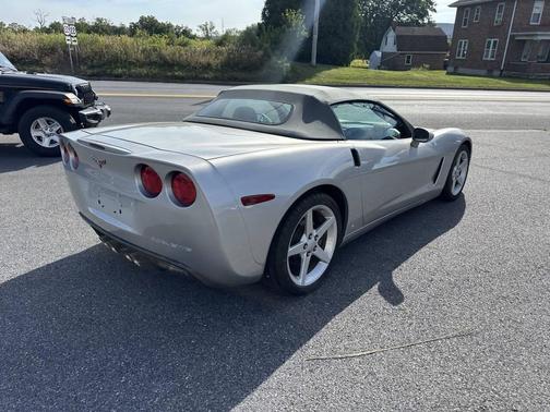 2006 Chevrolet Corvette Base