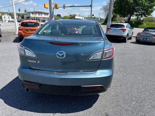 Gunmetal Blue 2011 Mazda Mazda3 i Touring