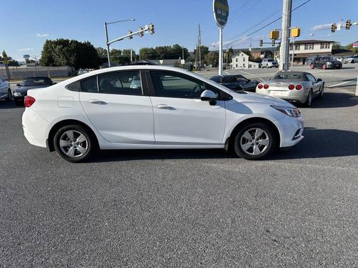 2017 Chevrolet Cruze LS