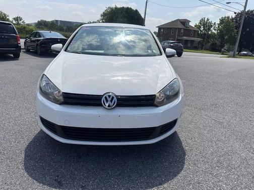 Candy White 2013 Volkswagen Golf 2.5L