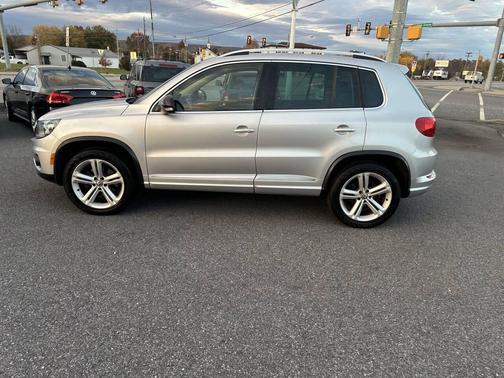 2017 Volkswagen Tiguan 2.0T S 4MOTION