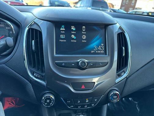 2017 Chevrolet Cruze LT