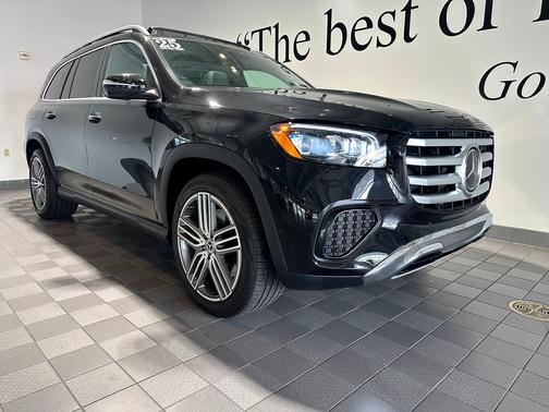 Obsidian Black Metallic 2025 Mercedes-Benz GLS 450 4MATIC