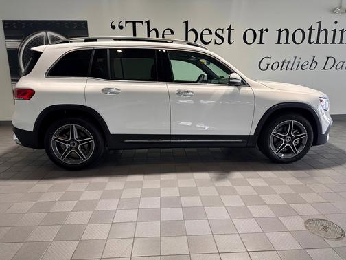 2022 Mercedes-Benz GLB 250 4MATIC