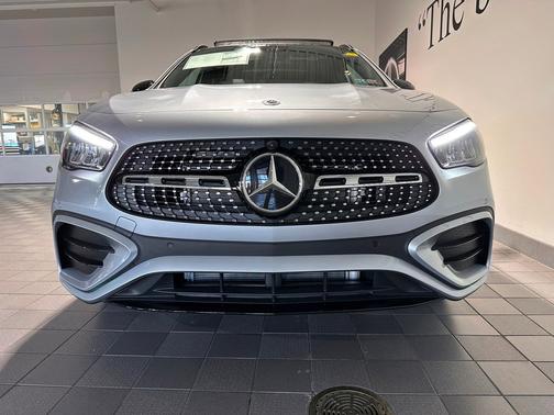 2025 Mercedes-Benz GLA 250 4MATIC