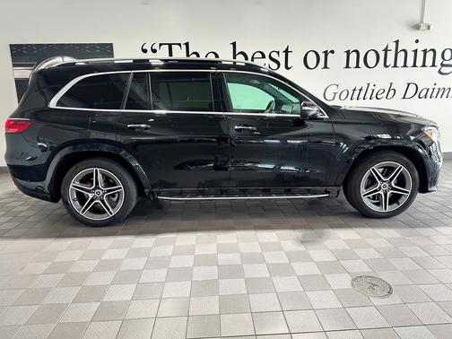 2025 Mercedes-Benz GLS 450 4MATIC