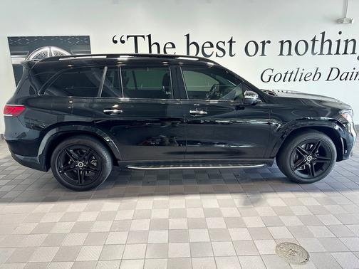 Black 2023 Mercedes-Benz GLS 450