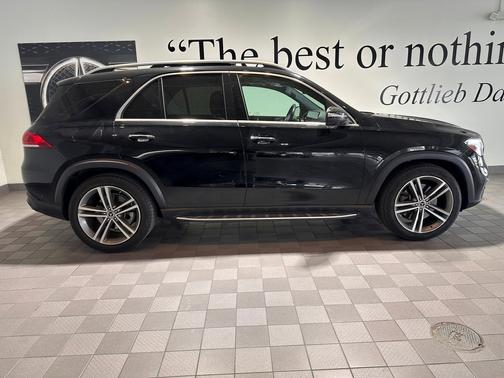 2022 Mercedes-Benz GLE 450 Base 4MATIC