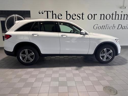 2022 Mercedes-Benz GLC 300 4MATIC
